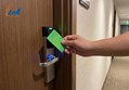 In thẻ gắn chip để ra vào cửa